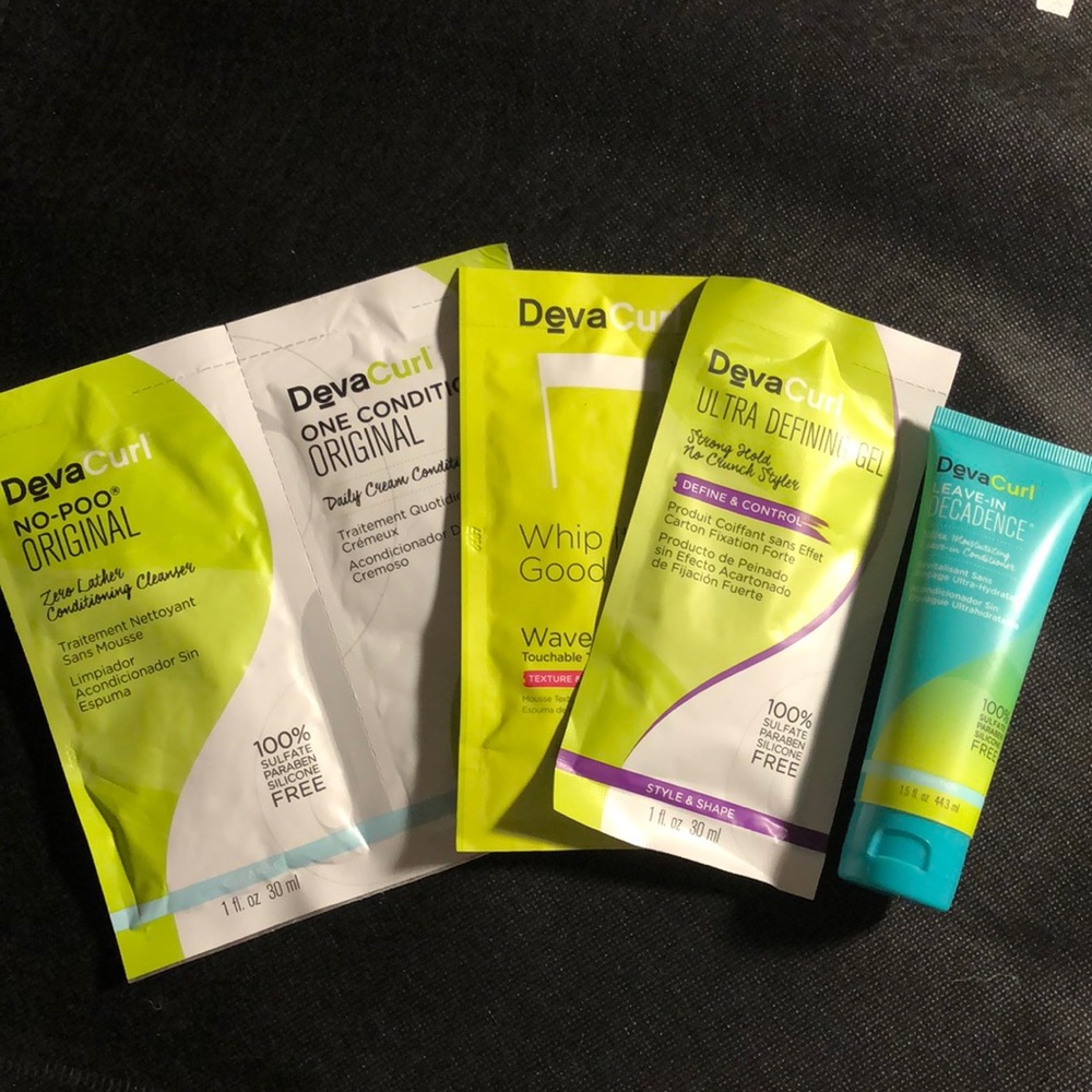 🆕 Large DevaCurl Travel Packets